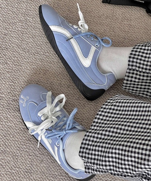 Sibra（シブラ）の「遊び心くすぐる刺繍×レトロカラーのヴィンテージ風スニーカー（スニーカー・レディース・ブラウン/レッド/ブルー/ピンク・L/M/S/24/23.5/23/22.5/24.5）」の16枚目の写真