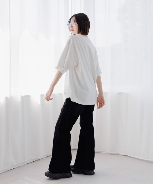 Anui（アニュイ）の「【UNISEX/3サイズ展開】ベルベットフレアデニム（デニムパンツ・レディース・ブルー/ブラック・SMALL/MEDIUM/LARGE）」の14枚目の写真