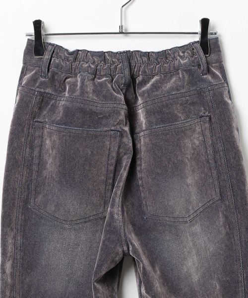 Anui（アニュイ）の「【UNISEX/3サイズ展開】ベルベットフレアデニム（デニムパンツ・レディース・ブルー/ブラック・SMALL/MEDIUM/LARGE）」の4枚目の写真