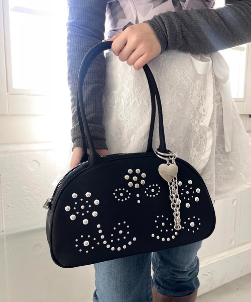 Casselini（キャセリーニ）の「Casselini(キャセリーニ)スタッズナイロンボストン（ボストンバッグ・レディース・ブラウン/ブラック・FREE）」の8枚目の写真