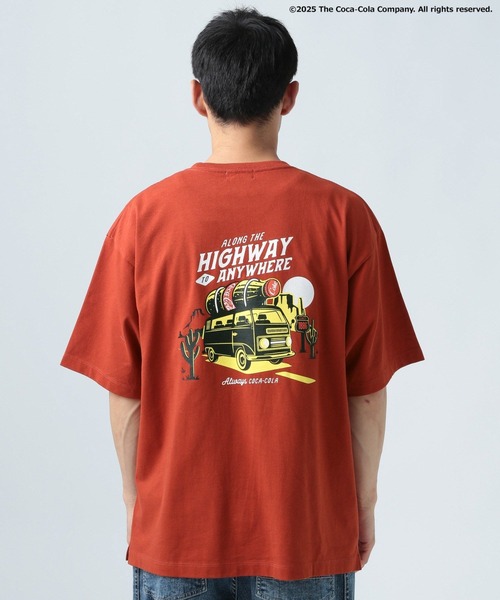 Coca Cola（コカコーラ）の「【Coca-Cola／BAYFLOW】USAコットンプリント半袖Tシャツ（Tシャツ/カットソー・メンズ・チャコール/レッド・MEDIUM/LARGE）」の8枚目の写真