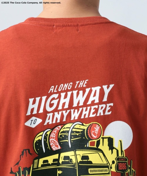 Coca Cola（コカコーラ）の「【Coca-Cola／BAYFLOW】USAコットンプリント半袖Tシャツ（Tシャツ/カットソー・メンズ・チャコール/レッド・MEDIUM/LARGE）」の7枚目の写真