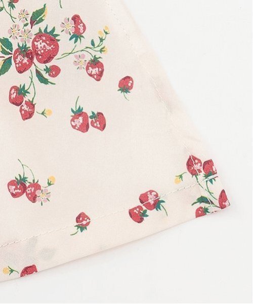 sense of wonder(センスオブワンダー)の「【BOX付】【オーガニック】野イチゴエプロンギフトセット(その他ベビー用品・キッズ・ホワイト系・F)」の6枚目の写真
