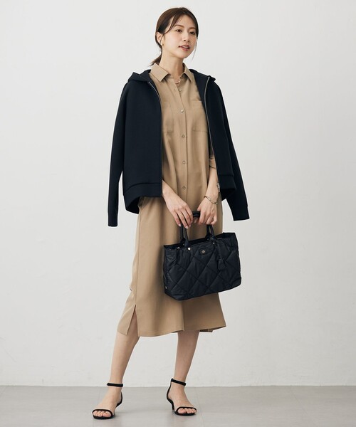 J.PRESS(ジェイプレス)の「ダンボールジャージー ジップアップ パーカー(パーカー・レディース・ブラック系/オレンジ系/ライトグレー系/グレー系・MEDIUM/LARGE)」の20枚目の写真