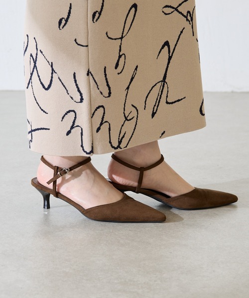 COLLAGE GALLARDAGALANTE（コラージュガリャルダガランテ）の「ポインテッドミュール（パンプス・レディース・ダークブラウン/ブラック・S/M/L）」の3枚目の写真