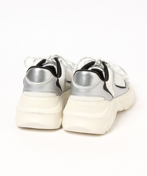 LEPSIM（レプシィム）の「ハイテクスニーカー　577994（スニーカー・レディース・ブラック/ホワイト系その他・MEDIUM/LARGE）」の16枚目の写真