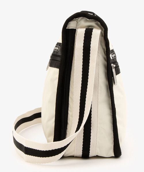 LeSportsac(レスポートサック)の「DELUXE EVERYDAY BAG スペクテイターサンドバー/ブラック(ショルダーバッグ・レディース・ホワイト・FREE)」の6枚目の写真