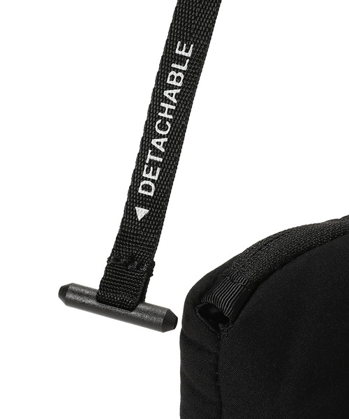 THE NORTH FACE（ザノースフェイス）の「THE NORTH FACE Geoface Pouch NM32356（ショルダーバッグ・メンズ・ブラック・FREE）」の3枚目の写真