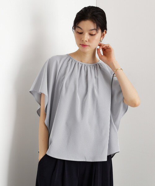 THE SHOP TK （ザ ショップ ティーケー ）の「フレアスリーブブラウス【二の腕カバー/UV/洗濯機OK】（シャツ/ブラウス・レディース・チャコール/ブルー系その他/カーキ・13/12）」の2枚目の写真