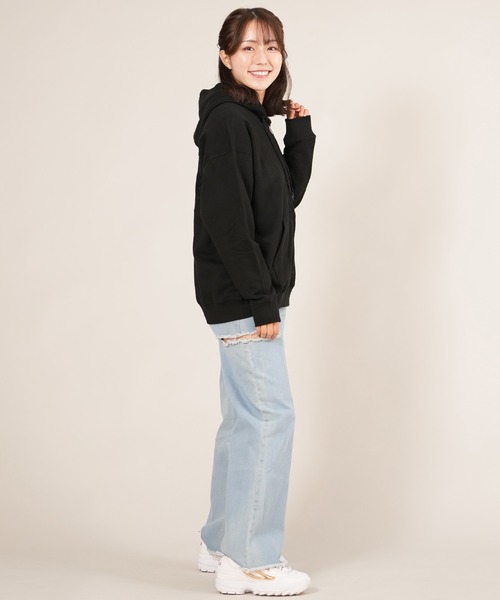 THRASHER(スラッシャー)の「THRASHER/スラッシャー ジップアップパーカー 254TH2PK051(パーカー・レディース・ホワイト×レッド/ホワイト×ホワイト/ブラック×レッド/ブラック×ブラック・M/L)」の17枚目の写真