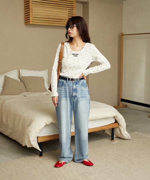 PUBLUX（パブリュクス）の「MARY QUANT × PUBLUX/マリークワント ワンポイント刺繍 2WAY 針抜きフライス ロンT　限定展開（Tシャツ/カットソー・レディース・ブラック/オフホワイト/グレー/ホワイト/ダークグレー・ﾌﾘ-）」の11枚目の写真