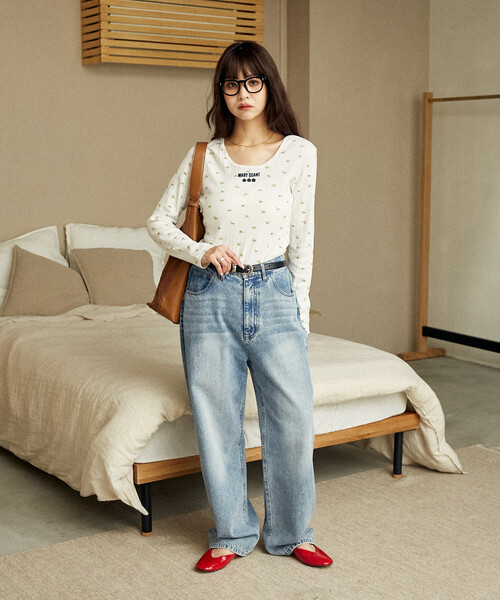 PUBLUX（パブリュクス）の「MARY QUANT × PUBLUX/マリークワント ワンポイント刺繍 2WAY 針抜きフライス ロンT　限定展開（Tシャツ/カットソー・レディース・ブラック/オフホワイト/グレー/ホワイト/ダークグレー・ﾌﾘ-）」の13枚目の写真
