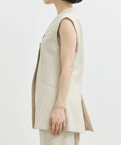 AKIRANAKA(アキラナカ)の「【AKIRANAKA/アキラナカ】EX.V Neck Gilet/別注Vネックジレベスト(ベスト・レディース・アイボリー・FREE)」の7枚目の写真