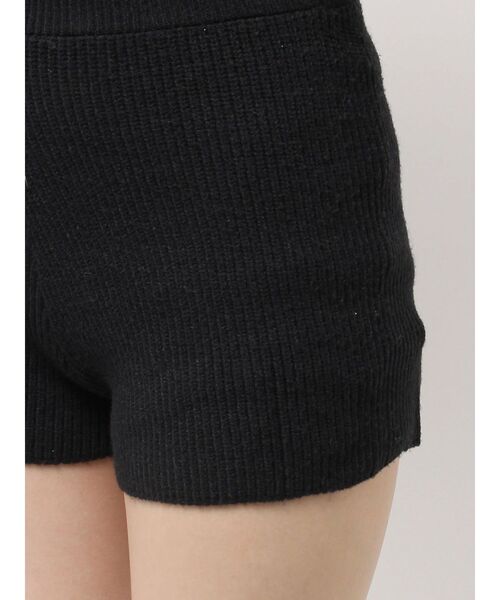 GYDA(ジェイダ)の「アームギャザーレイヤードニットロンパース(つなぎ/オールインワン・レディース・チャコールグレー/アイボリー/ブラック/ブラウン・FREE)」の13枚目の写真