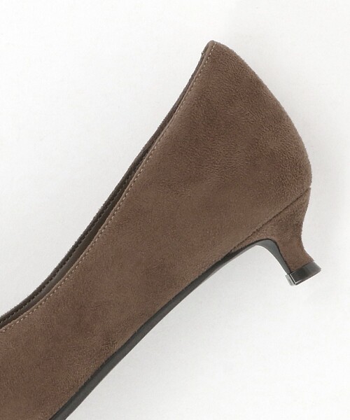 green label relaxing（グリーンレーベルリラクシング）の「ポインテッド パンプス 撥水（パンプス・レディース・ベージュ/モカ・24cm/24.5cm/22cm/25.5cm/23.5cm/23cm/22.5cm/25cm）」の12枚目の写真