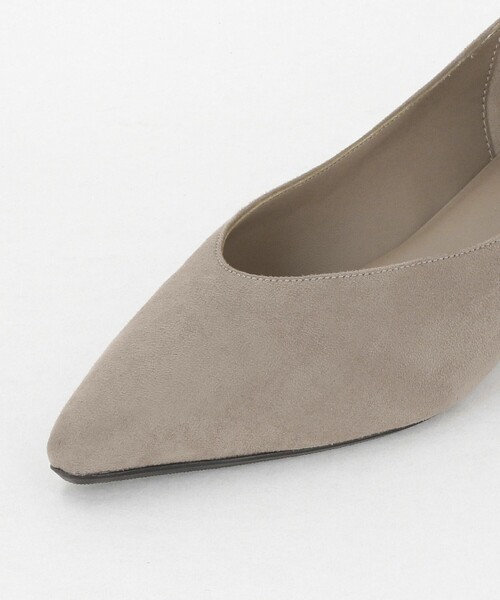 green label relaxing（グリーンレーベルリラクシング）の「ポインテッド パンプス 撥水（パンプス・レディース・ベージュ/モカ・24cm/24.5cm/22cm/25.5cm/23.5cm/23cm/22.5cm/25cm）」の14枚目の写真