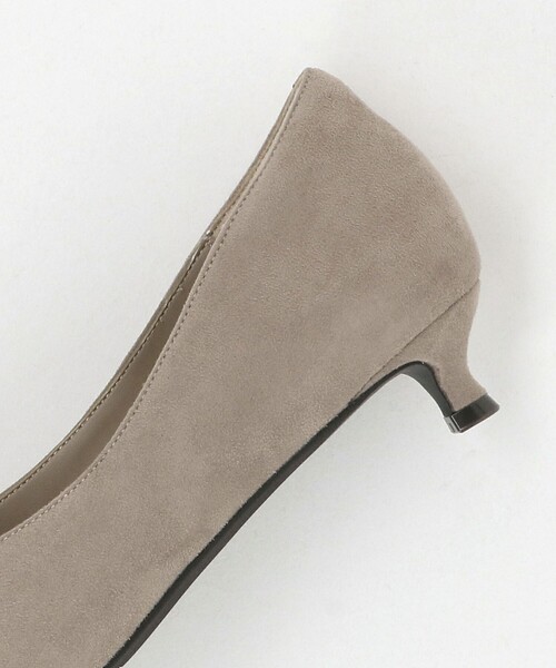 green label relaxing（グリーンレーベルリラクシング）の「ポインテッド パンプス 撥水（パンプス・レディース・ベージュ/モカ・24cm/24.5cm/22cm/25.5cm/23.5cm/23cm/22.5cm/25cm）」の15枚目の写真