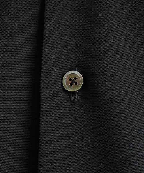 UNITED TOKYO（ユナイテッドトウキョウ）の「バイカラーニットドッキングシャツ（シャツ/ブラウス・メンズ・ブラウン/ブラック・1/2）」の9枚目の写真