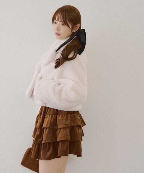 Another Branch olive des olive(アナザーブランチオリーブデオリーブ)の「ラビット風ファーショートジャケット(その他アウター・レディース・チャコールグレー/アイボリー/ベージュ・FREE)」の6枚目の写真