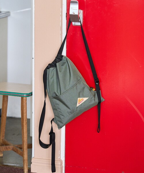 FREAK'S STORE（フリークスストア）の「限定展開  KELTY×FREAK'S STORE/ケルティ 別注 ナップサック（リュック）（バックパック/リュック・レディース・ブラック/ブルーグリーン/レオパード/モカ・ONE SIZE）」の22枚目の写真