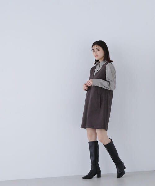 NATURAL BEAUTY BASIC（ナチュラルビューティーベーシック）の「◇フェイクスエードミニジャンスカ（ジャンパースカート・レディース・ブルー/キャメル/チャコールグレー・SMALL/MEDIUM）」の9枚目の写真