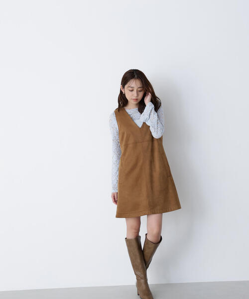 NATURAL BEAUTY BASIC（ナチュラルビューティーベーシック）の「◇フェイクスエードミニジャンスカ（ジャンパースカート・レディース・ブルー/キャメル/チャコールグレー・SMALL/MEDIUM）」の12枚目の写真