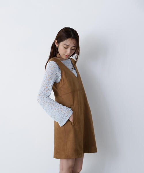 NATURAL BEAUTY BASIC（ナチュラルビューティーベーシック）の「◇フェイクスエードミニジャンスカ（ジャンパースカート・レディース・ブルー/キャメル/チャコールグレー・SMALL/MEDIUM）」の15枚目の写真