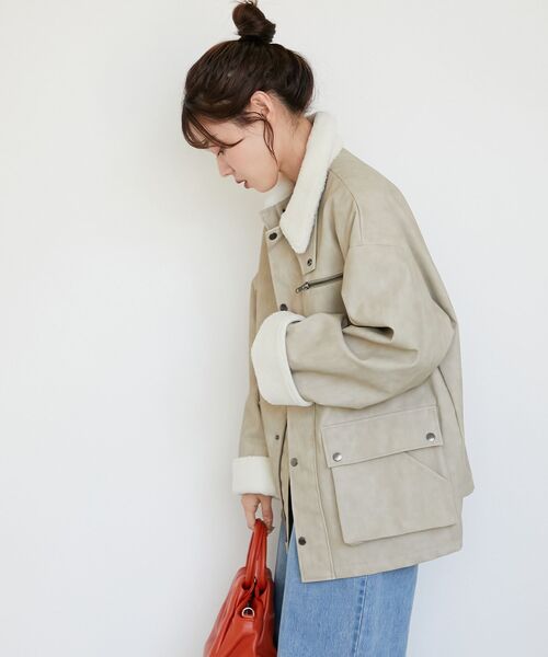 le.coeur blanc(ルクールブラン)の「《WEB限定アイテム》ヴィンテージライクボアカラーブルゾン(ブルゾン・レディース・ブラウン/ベージュ/ブラック・38)」の11枚目の写真