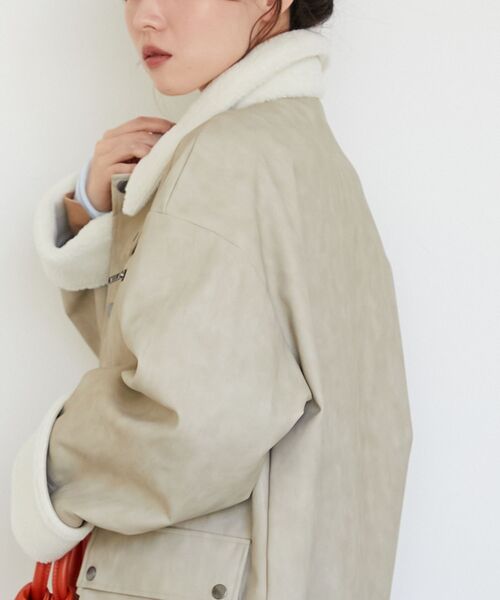 le.coeur blanc(ルクールブラン)の「《WEB限定アイテム》ヴィンテージライクボアカラーブルゾン(ブルゾン・レディース・ブラウン/ベージュ/ブラック・38)」の14枚目の写真