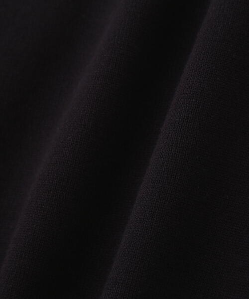 human woman（ヒューマンウーマン）の「◆レーヨン混ハイゲージクルーネックカーディガン（カーディガン/ボレロ・レディース・ブラック/ベージュ/レッド・MEDIUM）」の15枚目の写真