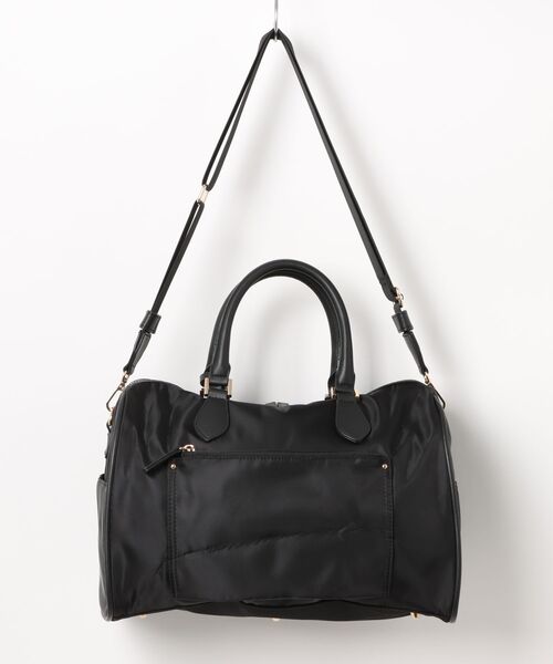 tocco closet(トッコ クローゼット)の「2WAYショルダー&キーチャーム付きボストンバッグ(ボストンバッグ・レディース・ネイビー/グレイッシュベージュ/ブラック・FREE)」の9枚目の写真
