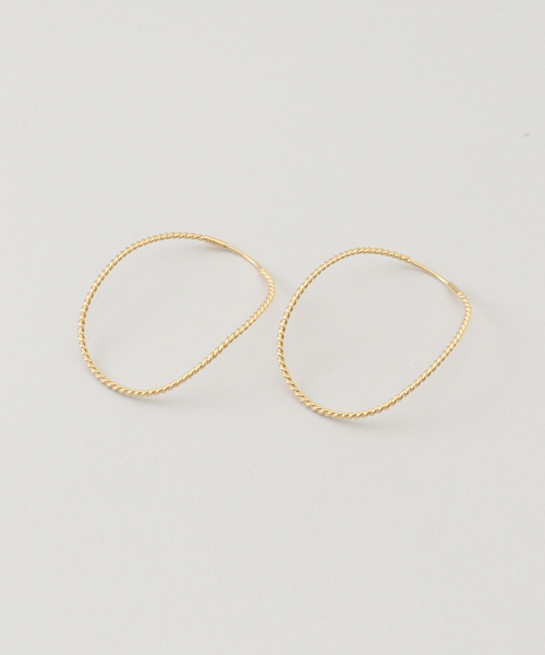 IENA(イエナ)の「BAR Jewellery/バージュエリー TWISTED CONTOUR PIERCE ピアス(両耳)(ピアス(両耳用)・レディース・ゴールド・FREE)」の5枚目の写真