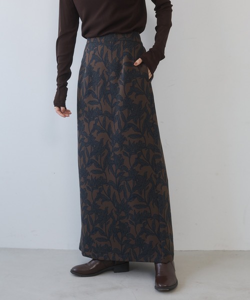 hunch(ハンチ)の「花柄プリント ナロースカート(スカート・レディース・ブラウン系その他/グレー系その他/ベージュ系その他・FREE)」の2枚目の写真