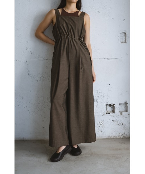 STYLEMIXER（スタイルミキサー）の「サイドギャザーワイドロンパース（つなぎ/オールインワン・レディース・ブラウン/ブラック/ライトベージュ・SMALL/MEDIUM）」の3枚目の写真