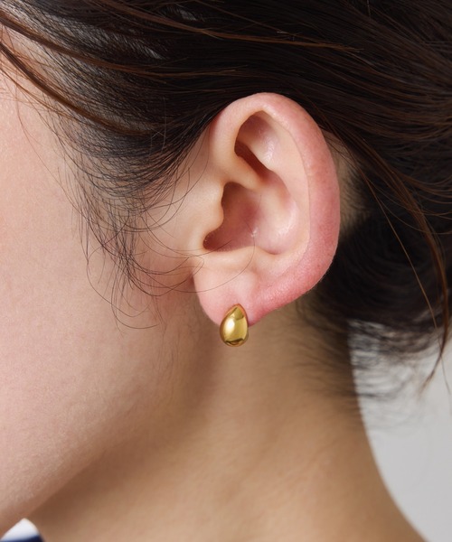 PAPILLONNER（パピヨネ）の「ステンレスドロップピアス（ピアス（両耳用）・レディース・ゴールド/シルバー・FREE）」の9枚目の写真