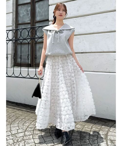 dazzlin（ダズリン）の「モチーフボリュームフレアスカート（スカート・レディース・ホワイト/チャコールグレー/パープル・SMALL/MEDIUM）」の9枚目の写真