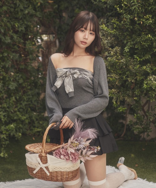 M DOLLY(エムドリー)の「argyle grazia knit set tops/アーガイルグラツィアニットセットアップ(アンサンブル・レディース・ブラック/グレー・FREE)」の1枚目の写真