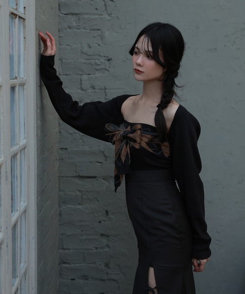 M DOLLY(エムドリー)の「argyle grazia knit set tops/アーガイルグラツィアニットセットアップ(アンサンブル・レディース・ブラック/グレー・FREE)」の5枚目の写真