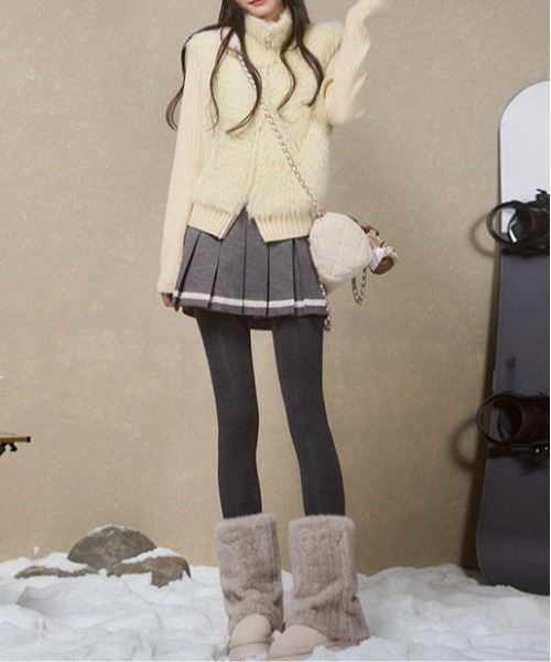 Mejoul（メジュール）の「【2025秋冬新作】リブ切替ハイネックシャギーニット カーディガン（ニット/セーター・レディース・ブルー/ブラック/パープル/イエロー/ベージュ/ホワイト・F）」の12枚目の写真