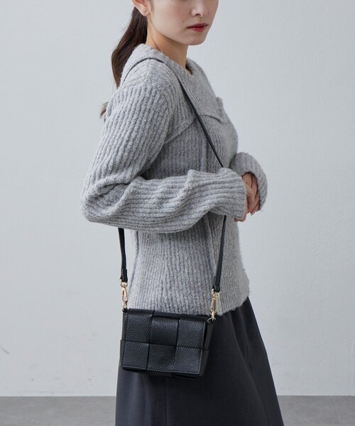 Lui's(ルイス)の「MILLELA FIRENZE / チェーン付きワイドメッシュレザーバッグ(ショルダーバッグ・レディース・ブラウン/モカ/ブラック・FREE)」の11枚目の写真