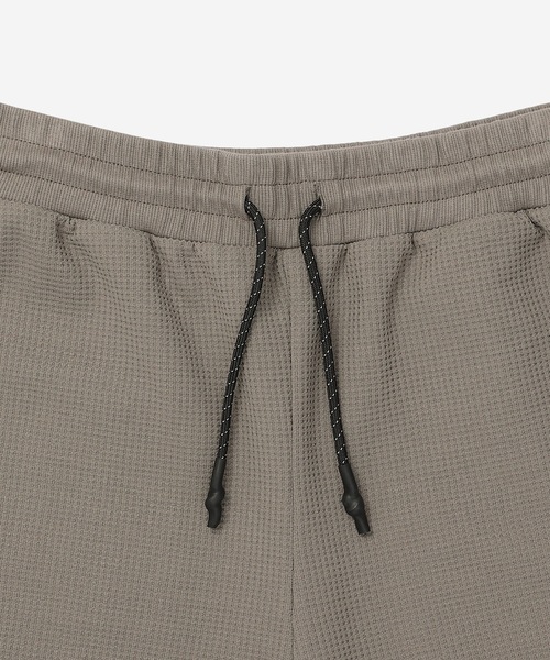 Hurley （ハーレー）の「【Hurley/ハーレー】ヘビーウェイトサーマルショーツ　ワンポイントショートパンツ　吸水速乾　THERMAL SHORTS（その他パンツ・メンズ・カーキブラウン/ブラック/ブラック×イエロー/ブラック×ブルー/ブラック×ピンク・MEDIUM/SMALL/LARGE/X-LARGE）」の11枚目の写真