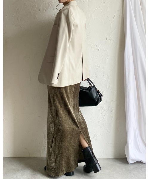 She's Closet(シーズクローゼット)の「長袖ロング丈バックオープンベロアワンピース(ワンピース・レディース・ブルー/グレイッシュベージュ/ブラウン/ブラック・FREE)」の8枚目の写真