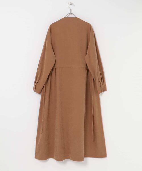 ITEMS URBANRESEARCH(アイテムズ アーバンリサーチ)の「『イージーケア』ウエストギャザーロングスリーブワンピース(ワンピース・レディース・グレー系その他/オレンジ/チャコールグレー/その他1・FREE)」の20枚目の写真