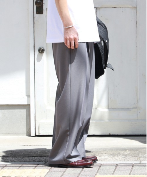 BACK NUMBER(バックナンバー)の「【店舗で人気】【BACK NUMBER】TRイージーワイドトラウザー (ワイドシルエット/TR素材/リラックス感/ビジネス/カジュアル)(その他パンツ・メンズ・ダークグレー/ブラック・S/M/L/XL)」の11枚目の写真
