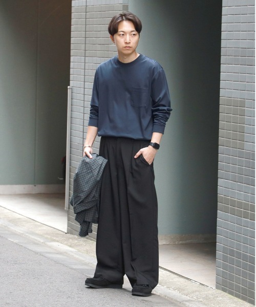 BACK NUMBER(バックナンバー)の「【店舗で人気】【BACK NUMBER】TRイージーワイドトラウザー (ワイドシルエット/TR素材/リラックス感/ビジネス/カジュアル)(その他パンツ・メンズ・ダークグレー/ブラック・S/M/L/XL)」の4枚目の写真