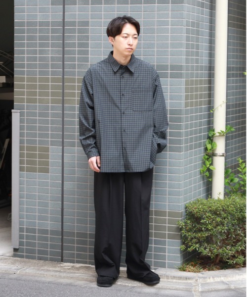 BACK NUMBER(バックナンバー)の「【店舗で人気】【BACK NUMBER】TRイージーワイドトラウザー (ワイドシルエット/TR素材/リラックス感/ビジネス/カジュアル)(その他パンツ・メンズ・ダークグレー/ブラック・S/M/L/XL)」の5枚目の写真