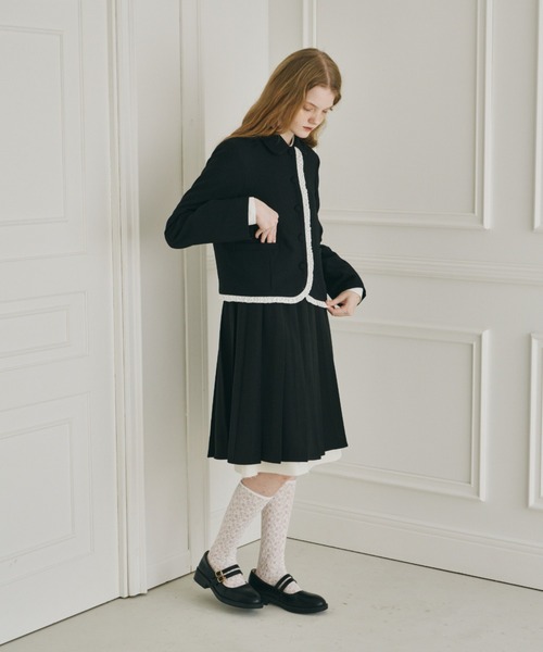 idem（イデム）の「frill lady jacket / フリルデザインコンパクトジャケット（テーラードジャケット・レディース・グレー/ブラック・FREE）」の6枚目の写真