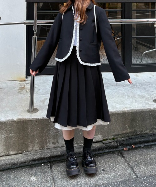 frill lady jacket / フリルデザインコンパクトジャケット（テーラード