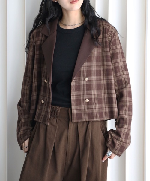 YENNA（イェンナ）の「【配色ショートテーラードジャケット】ストライプ・チェック・無地テーラード/卒業式/入学式/オケージョンジャケット（テーラードジャケット・レディース・ネイビー/ブラウン/グレイッシュベージュ/チャコールグレー/ベージュ/グレー系その他/ブルー系その他/ブラック系その他・FREE）」の4枚目の写真