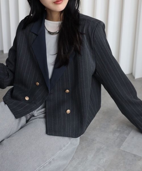 YENNA（イェンナ）の「【配色ショートテーラードジャケット】ストライプ・チェック・無地テーラード/卒業式/入学式/オケージョンジャケット（テーラードジャケット・レディース・ネイビー/ブラウン/グレイッシュベージュ/チャコールグレー/ベージュ/グレー系その他/ブルー系その他/ブラック系その他・FREE）」の15枚目の写真